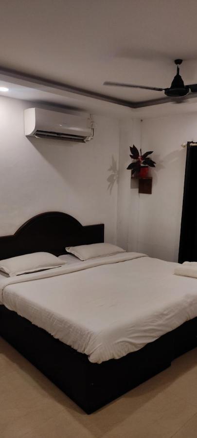 Vedha Ayurvedic Panchakarma Treatment Centre Hotel Alappuzha Buitenkant foto